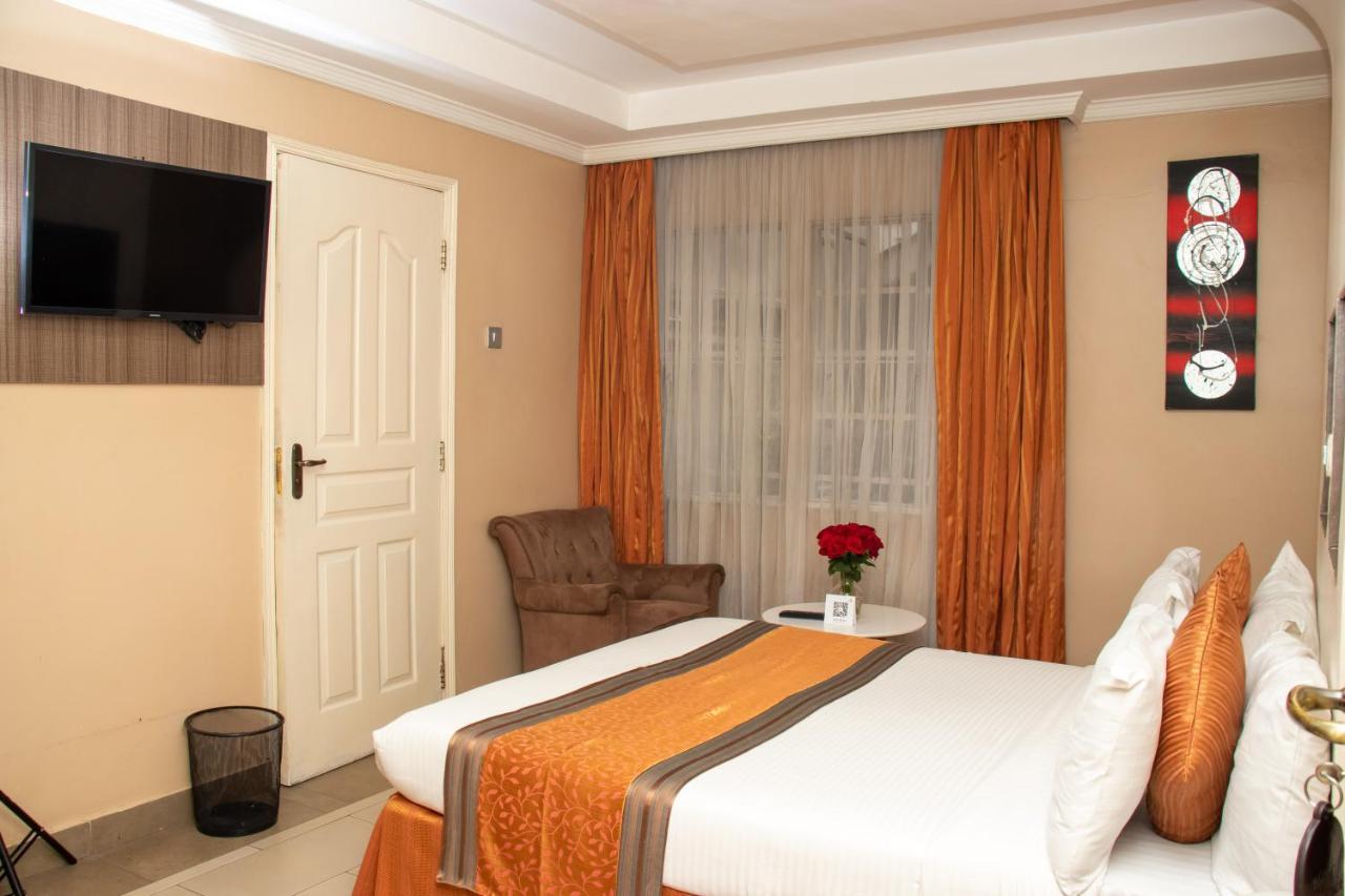 Hotel Waterbuck Nakuru Eksteriør bilde
