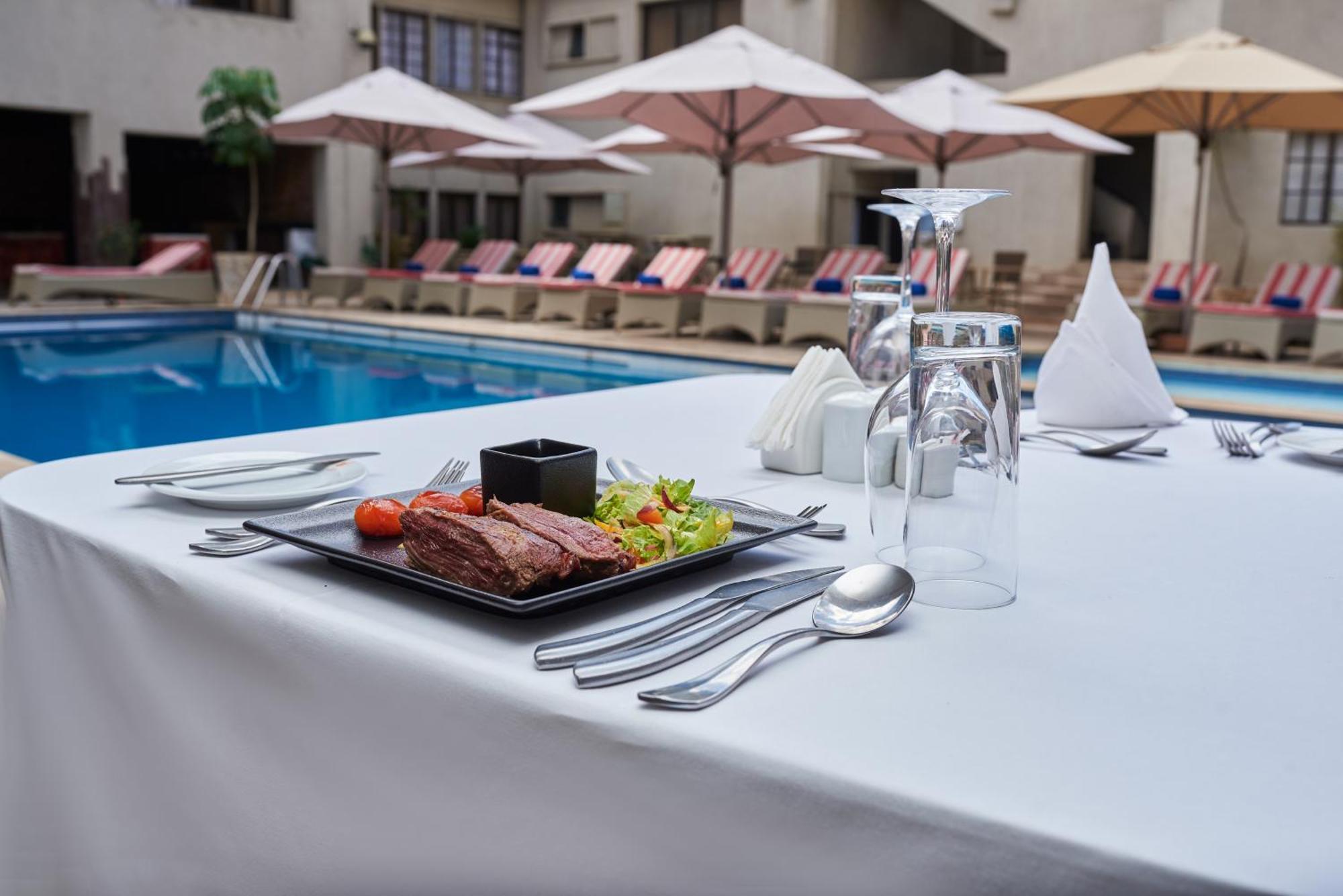 Hotel Waterbuck Nakuru Eksteriør bilde
